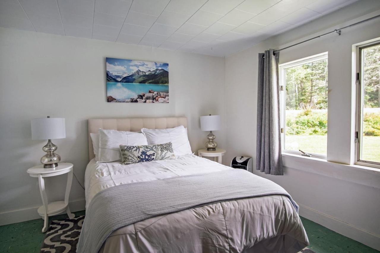 Friars Bay Inn & Cottages Welshpool Екстериор снимка